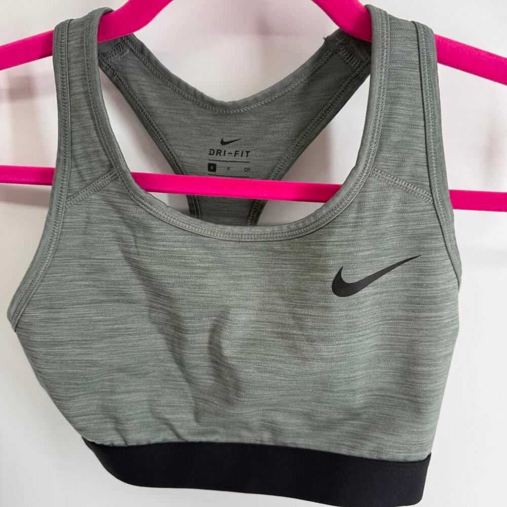 Nike Dri Fit Swoosh Medium-Support No Pads Sports Bra- Small
